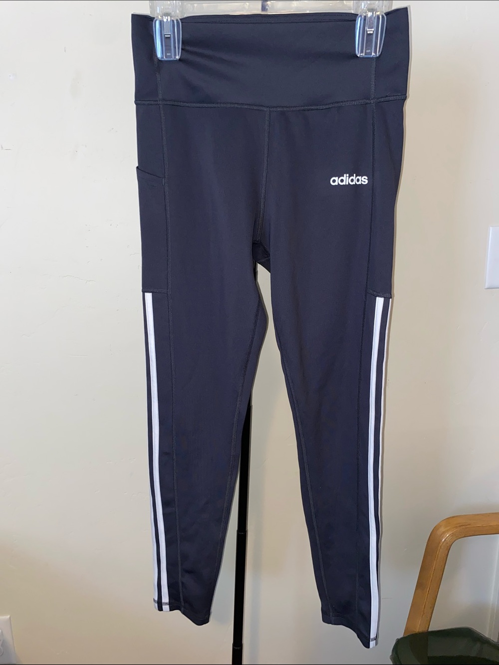 Adidas Womens dark gray leggings polyester size medium